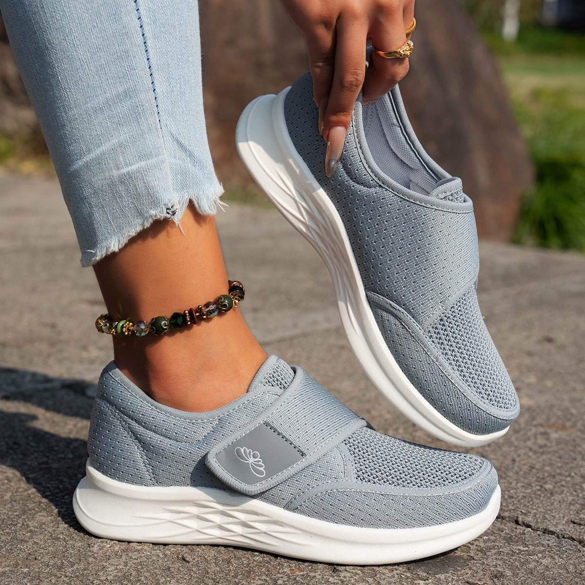 Damskie buty ortopedyczne do chodzenia