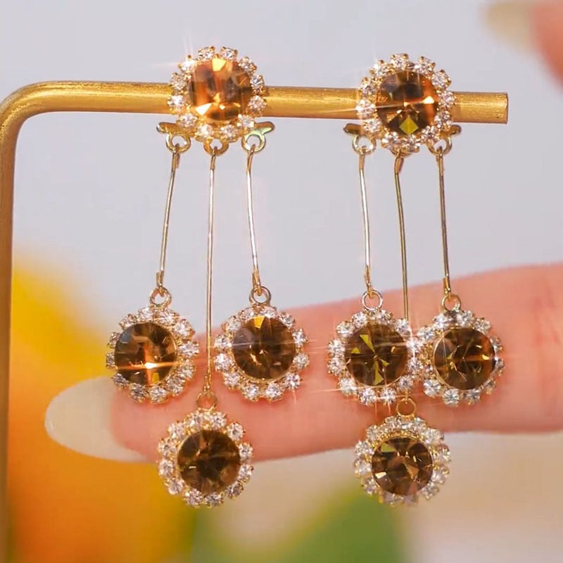 Zircon Round Petal Earrings