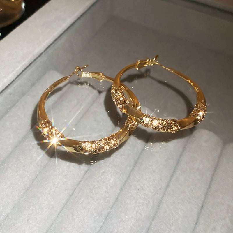 ✨️Cirkelörhängen med zirkoni