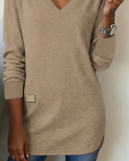 Bluza z kapturem w serek, stylowa