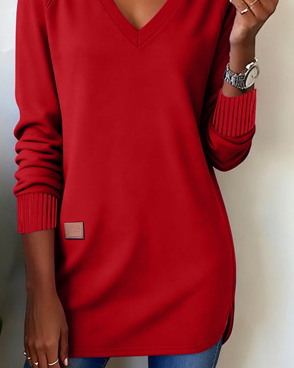 Bluza z kapturem w serek, stylowa