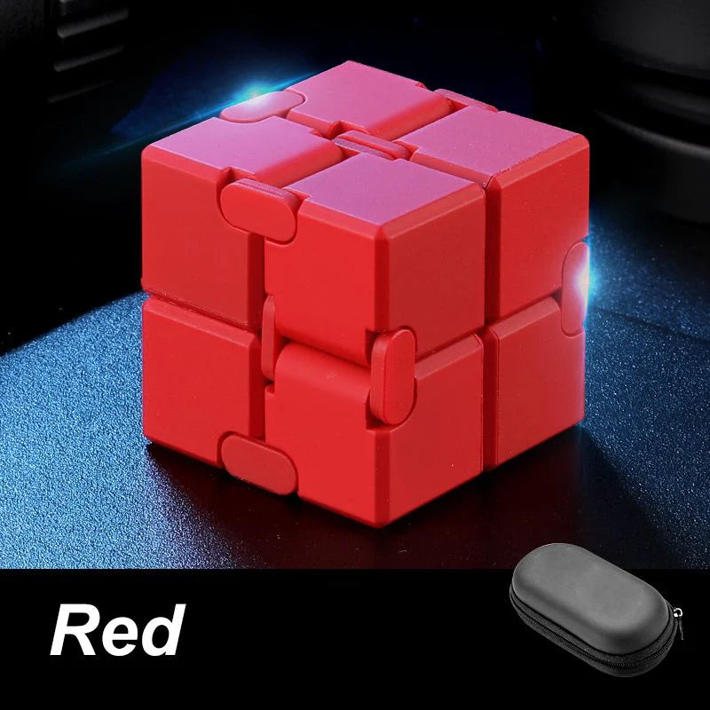 Infinite Cube – Odblokuj nieskończoną zabawę!