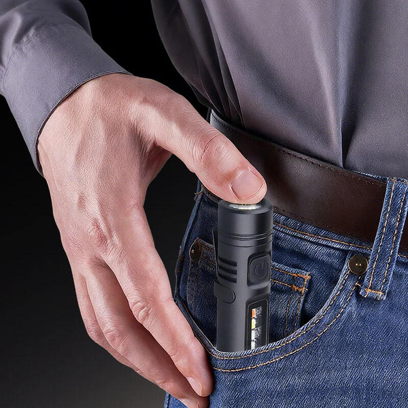 💥Wszechstronna mini latarka wykonana ze stopu aluminium