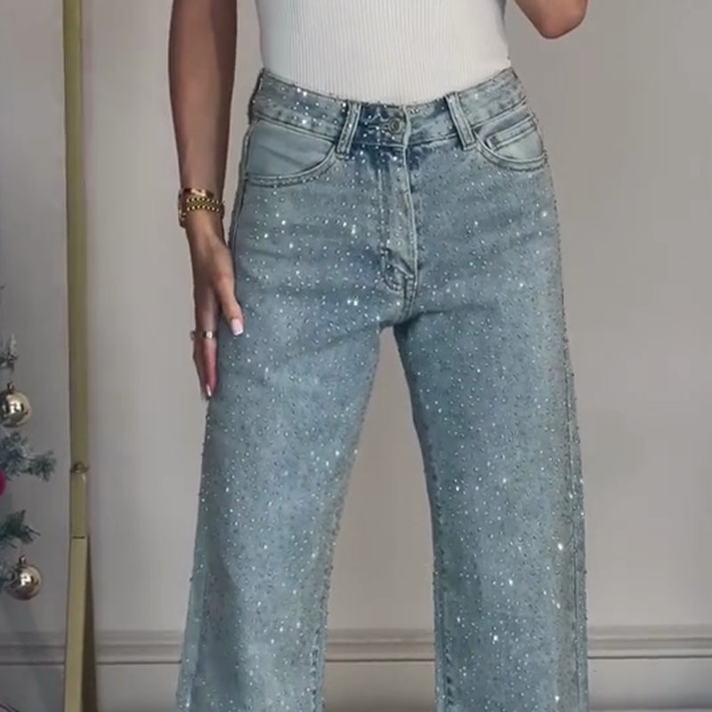 Jeans z ravnimi hlačnicami in okrasnimi kristali