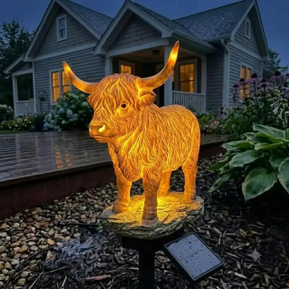 Sončna vrtna svetilka Highland Cow