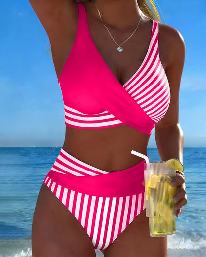 Bikini s križnim črtastim potiskom