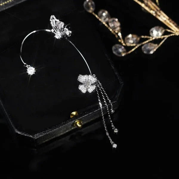 💕Posebna ponudba za Valentinovo - 50 % popusta💕Preprosti uhani na sponko z motivi metuljev in rož ter resicami – elegantni in udobni, prebadanje ni potrebno 🌸🦋