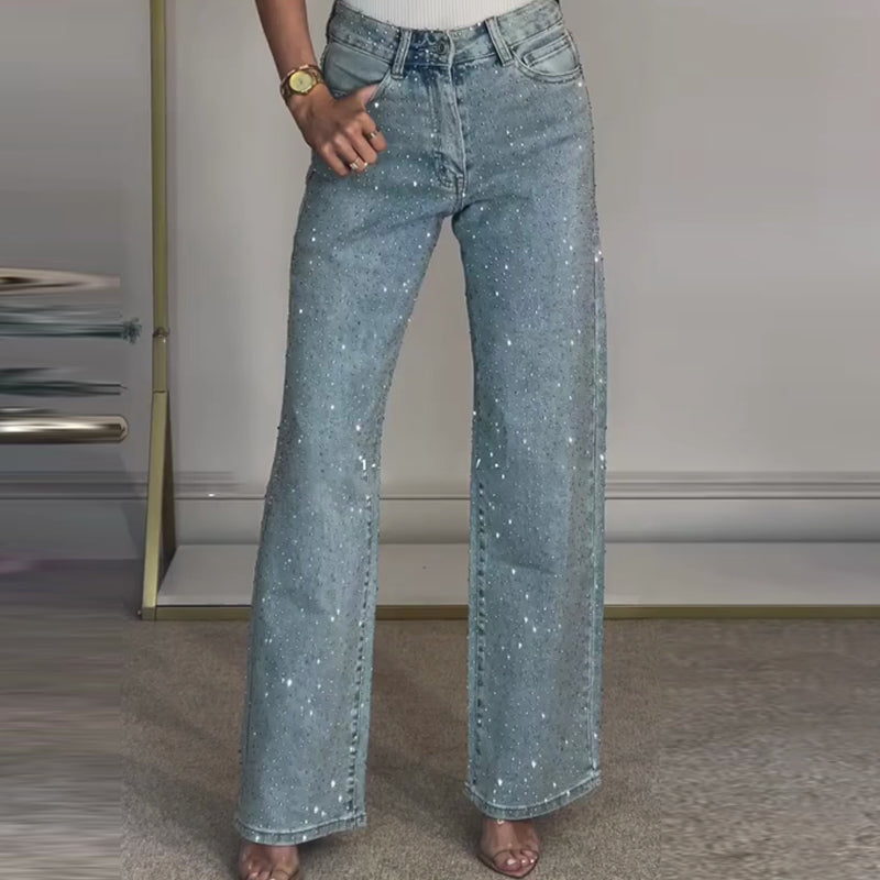 Jeans z ravnimi hlačnicami in okrasnimi kristali