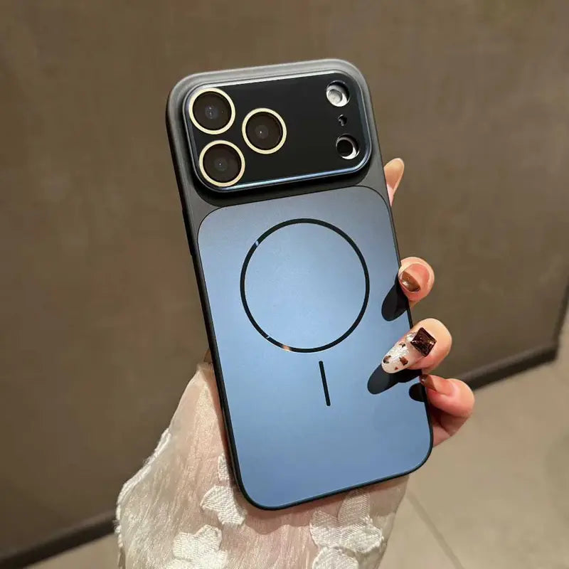 Nowe luksusowe, matowe, metaliczne etui ochronne MagSafe odporne na upadki do serii iPhone