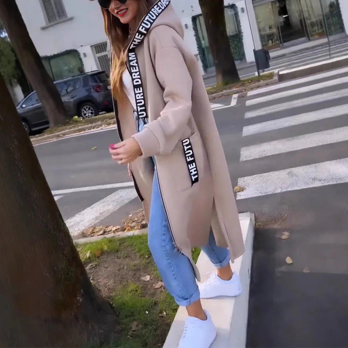 Bluza damska z długim kapturem