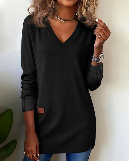 Bluza z kapturem w serek, stylowa