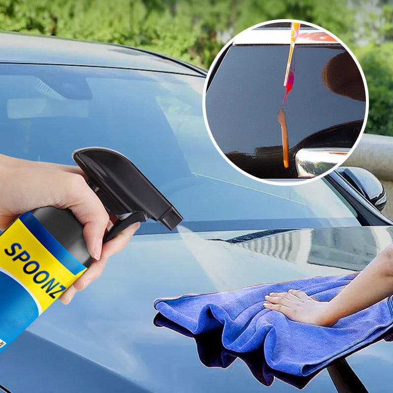 Tekoči premaz v razpršilniku za motorna vozila