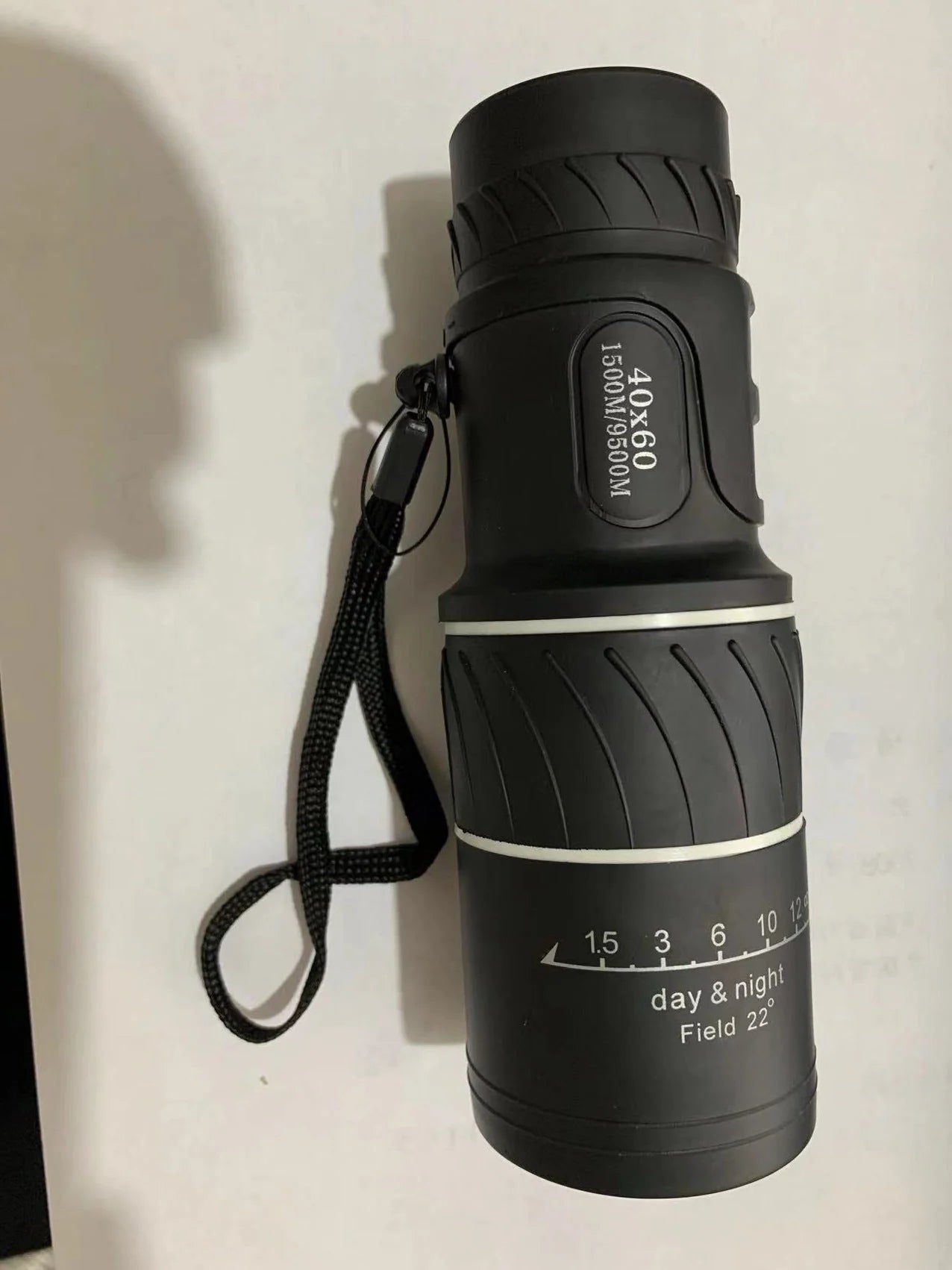 Monokularni teleskop 16x52 z optičnim zoomom